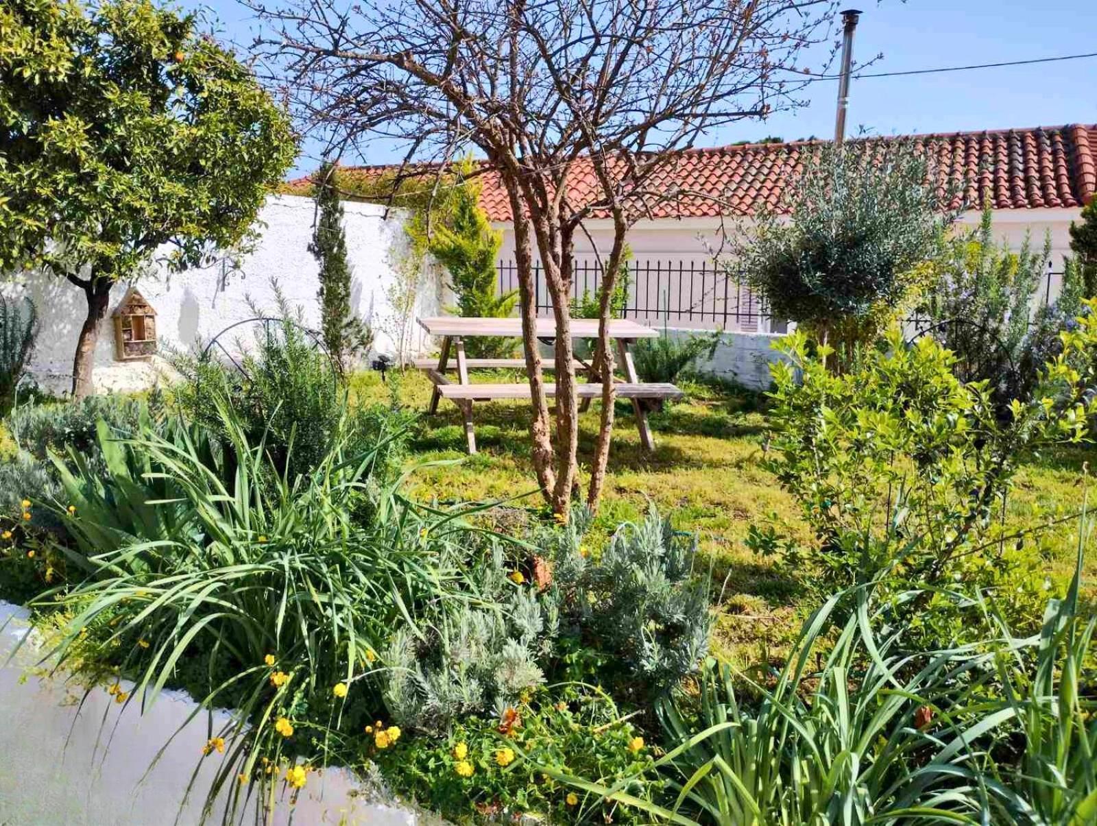 Nafplio Cottage-Grandma'S Yard Asini  Luaran gambar
